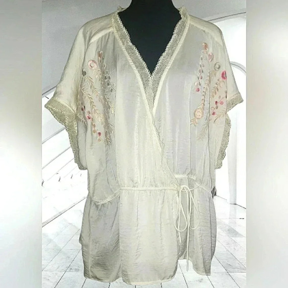 Boho 3XL Cottage Fairy Whimsical Silky Romantic Lace Floral Embroidered Top New - Picture 3 of 8